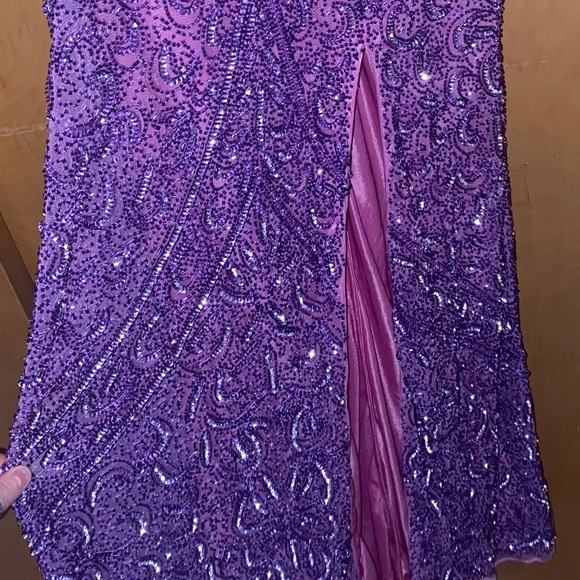 A lilac and pink sequenced prom dress. - Picture 5 of 6